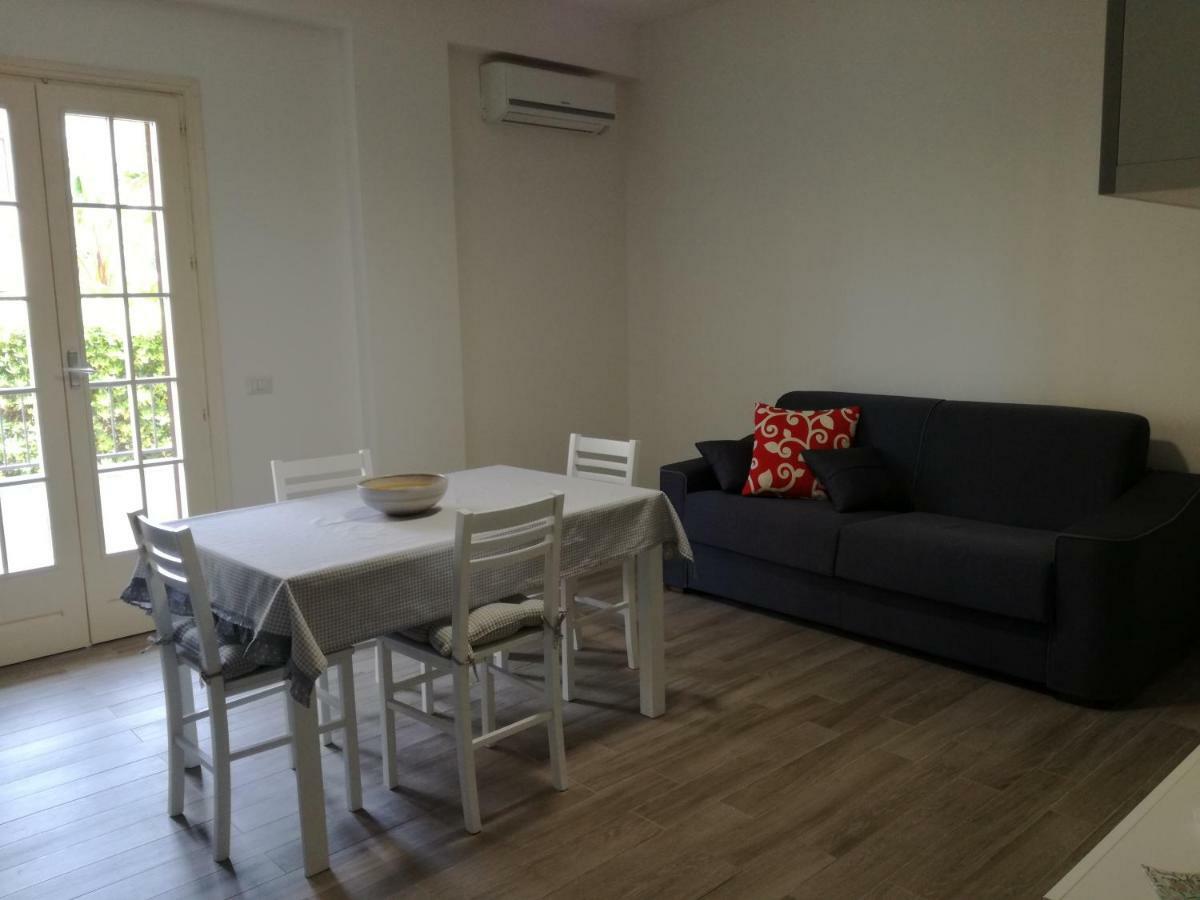 Appartamento Valeria Zona Mare 아볼라 외부 사진